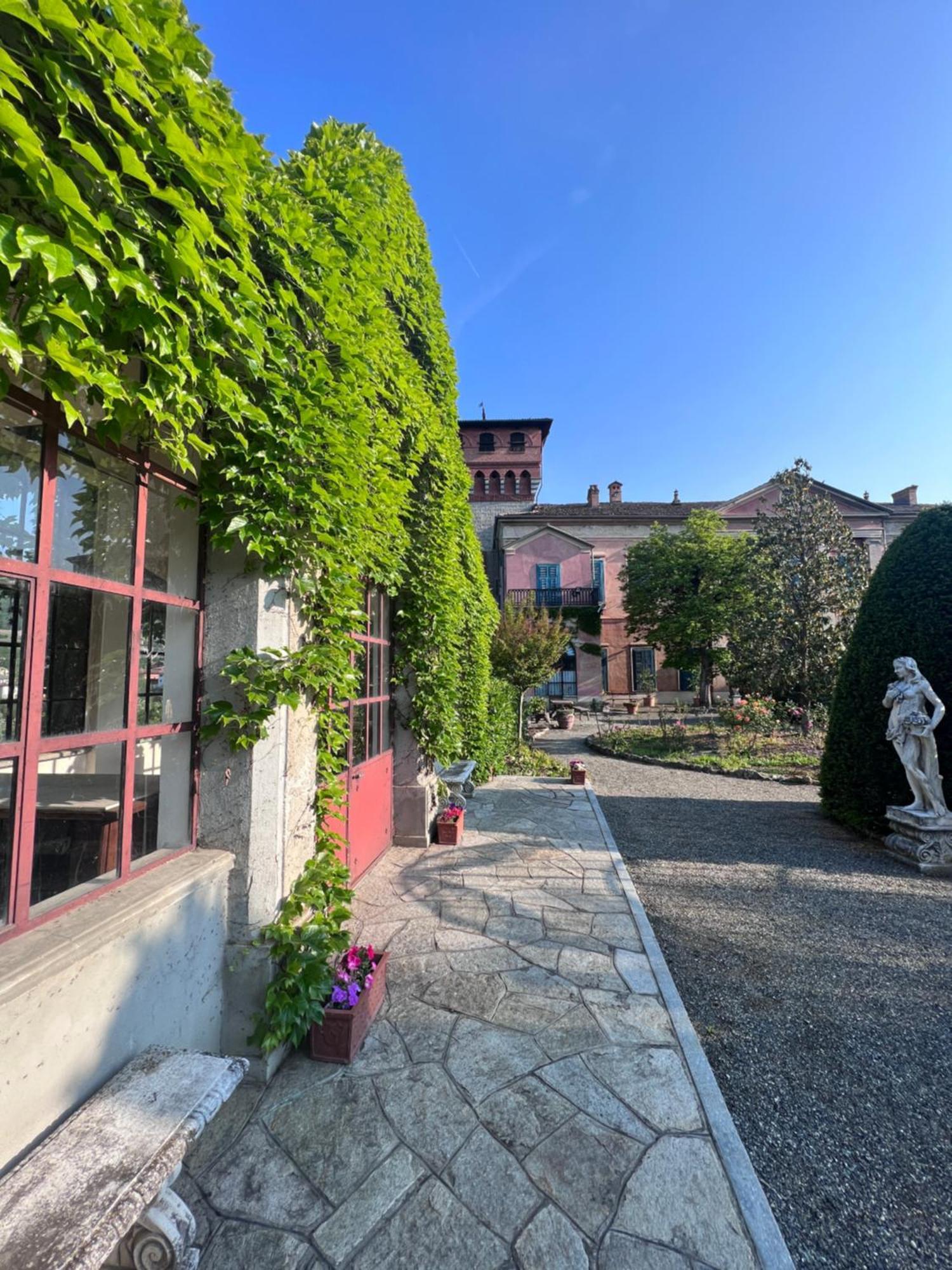 Il Castello Di Bubbio Hotel Exterior foto