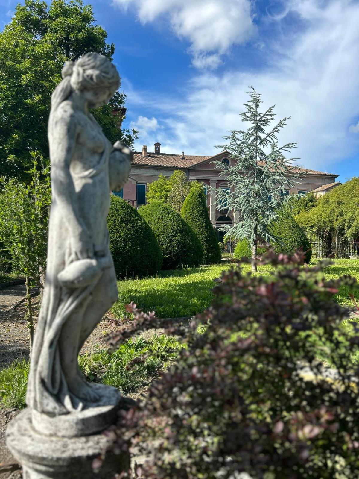Il Castello Di Bubbio Hotel Exterior foto