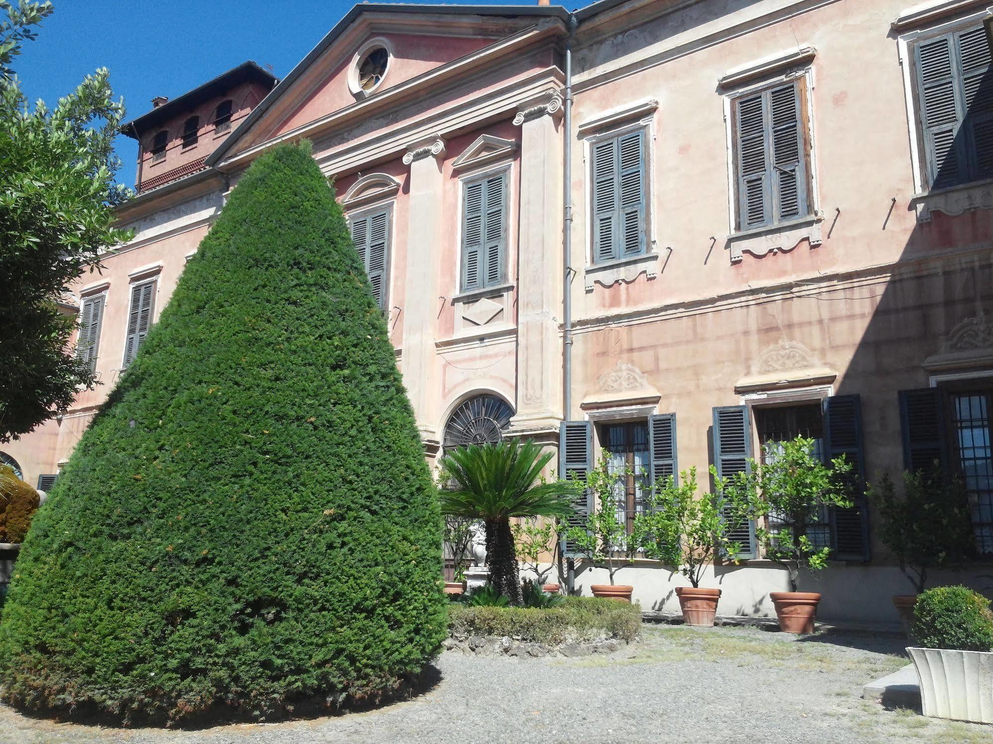 Il Castello Di Bubbio Hotel Exterior foto
